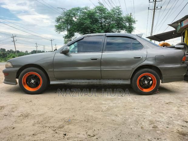 Toyota Corolla 1994 Gray