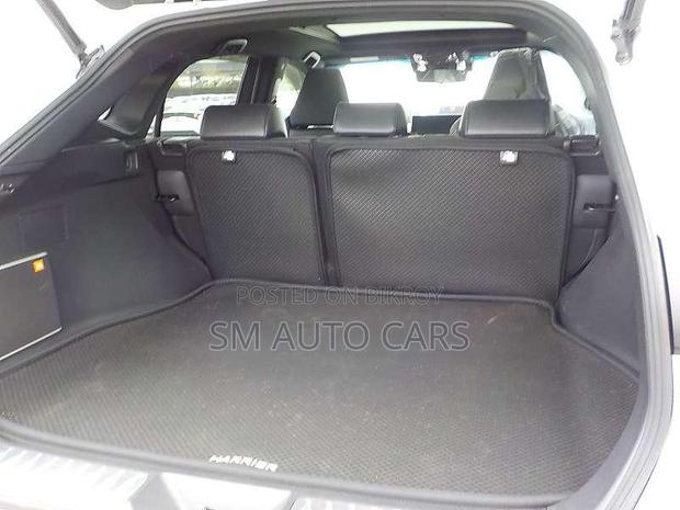 Toyota Harrier 2.5 Hybrid 2021 Pearl