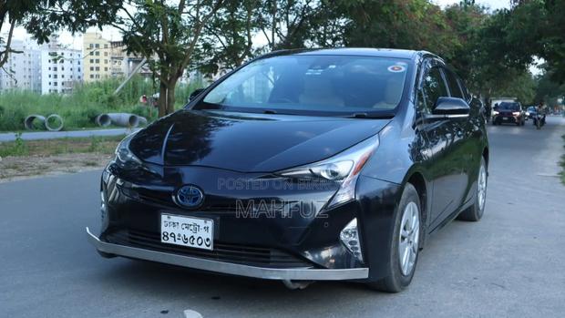 Toyota Prius 2017 Black
