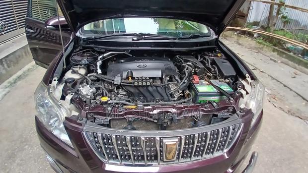 Toyota Premio 2015 Maroon