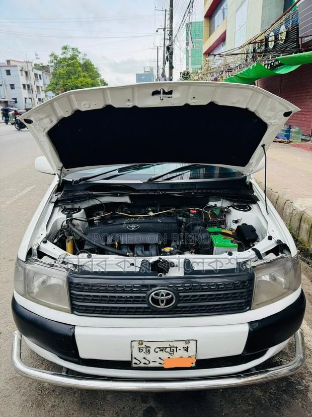 Toyota Probox 2002 Pearl