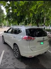 Nissan X-Trail 2015 Pearl for sale
