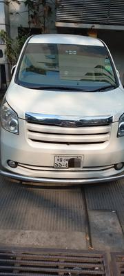 Toyota Noah 2010 Pearl for sale