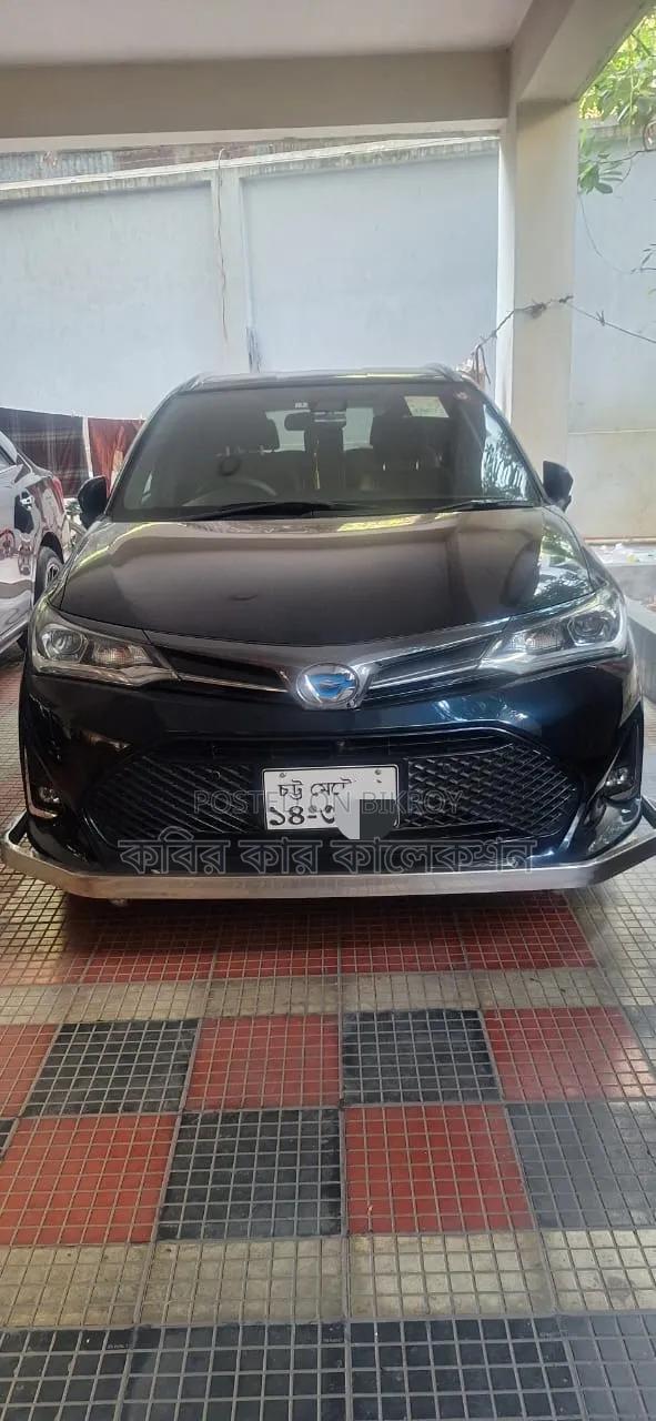Toyota Corolla Fielder 2019 Black