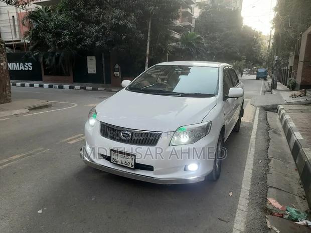 Toyota Axio 2010 White