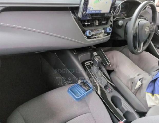 Toyota Corolla 2021 Pearl