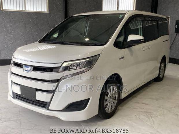 Toyota Noah 2021 Pearl