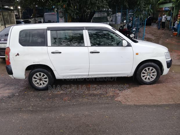 Toyota Probox 2004 White