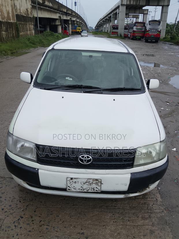 Toyota Probox 2004 White