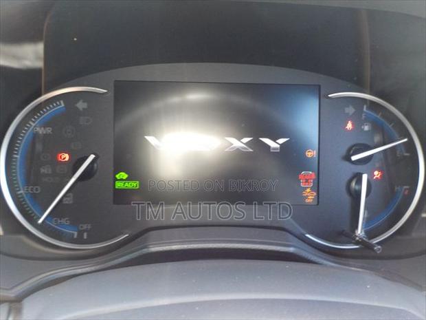 Toyota Voxy S-Z 4WD 7-Seater 2022 Black