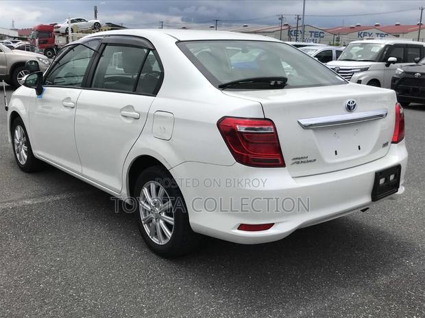Toyota Axio 2021 Pearl