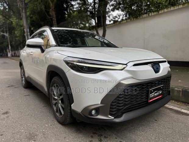 Toyota Corolla Cross 1.8 Hybrid FWD 2022 Pearl