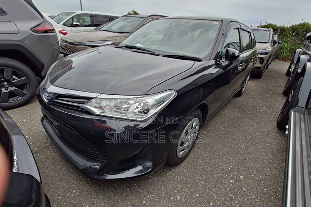 Toyota Corolla Fielder 2021 Black