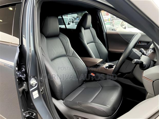 Toyota Harrier Hybrid Z 2023 Gray