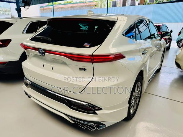 Toyota Harrier 2021 Pearl