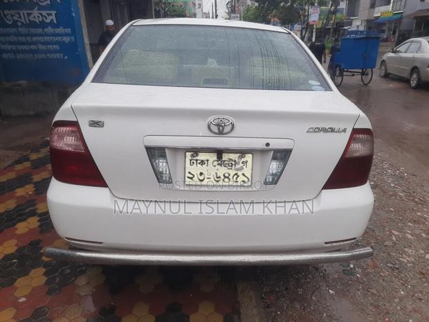 Toyota Corolla 2005 White