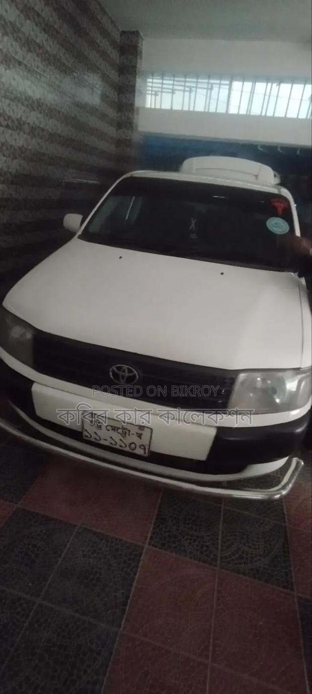Toyota Probox 2002 White