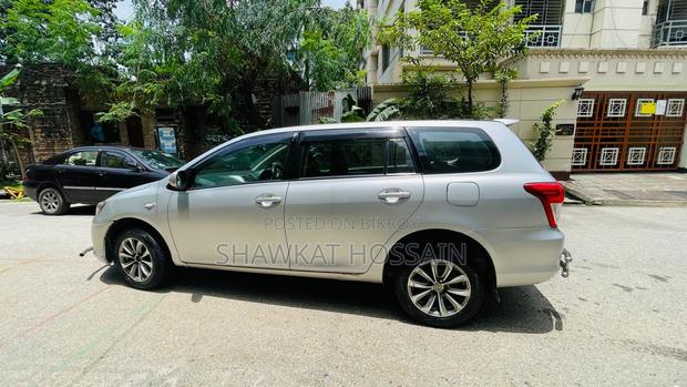 Toyota Axio 1.5 G 2WD 2012 Silver