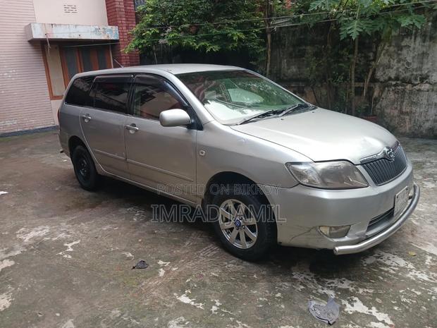 Toyota Corolla 2004 Silver