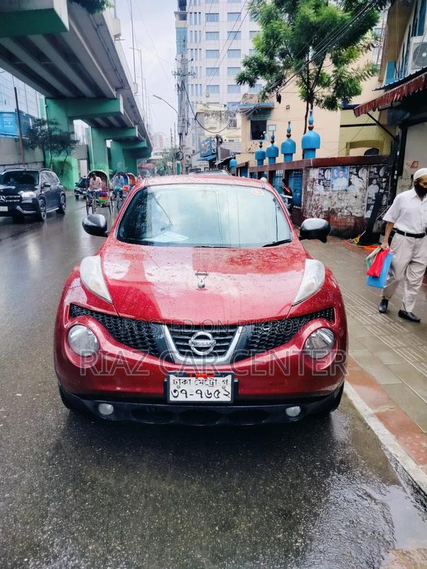Nissan Juke 2011 Red