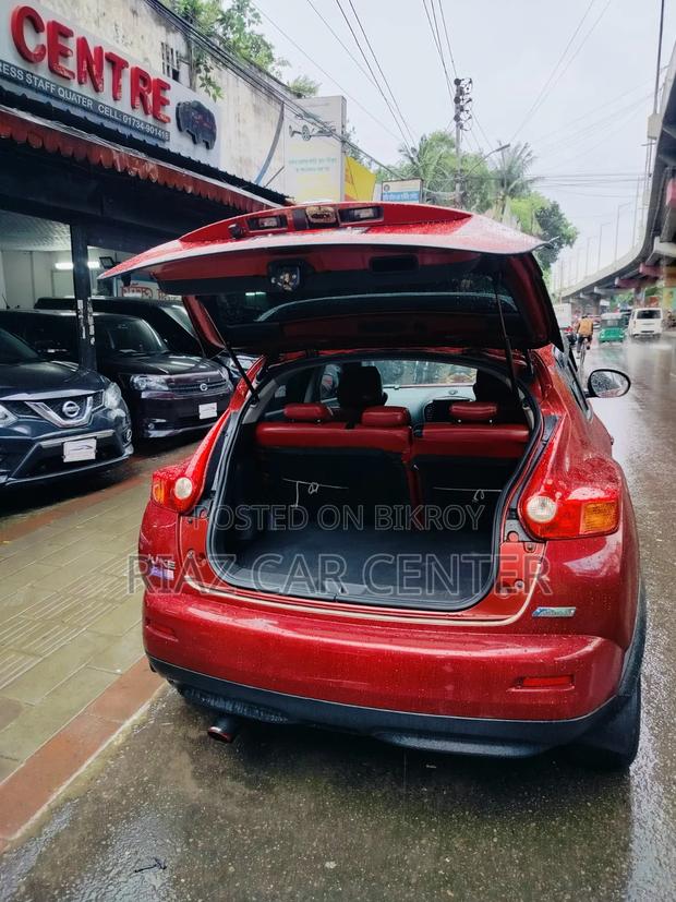 Nissan Juke 2011 Red