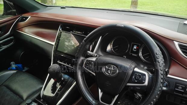 Toyota Harrier 2.0 2017 Black