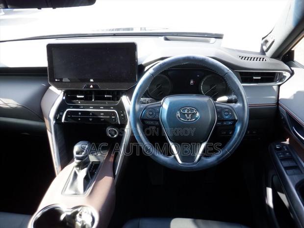 New Toyota Harrier 2.5 Hybrid 2020 Black
