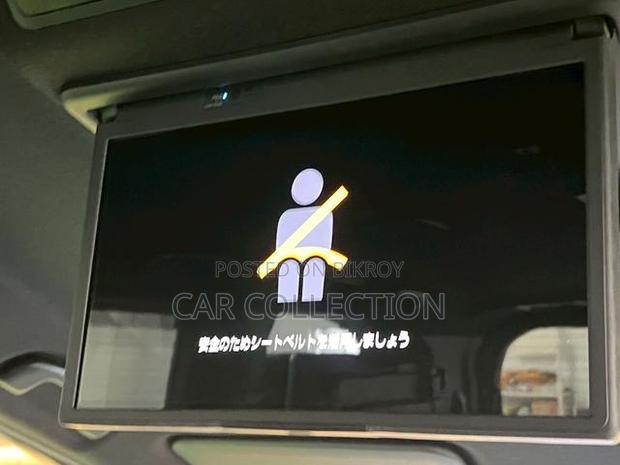 Toyota Voxy Hybrid S-G 2WD 7-Seater 2023 Gray
