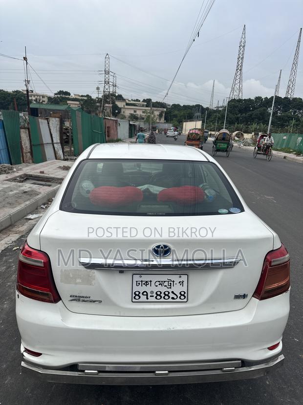 Toyota Axio 2016 Pearl