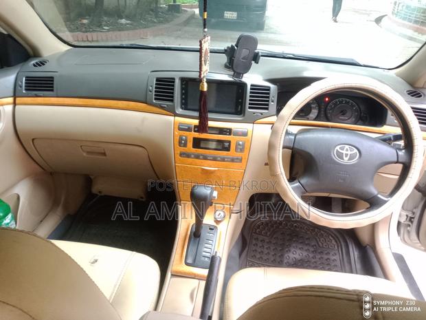 Toyota Corolla 2005 Pearl