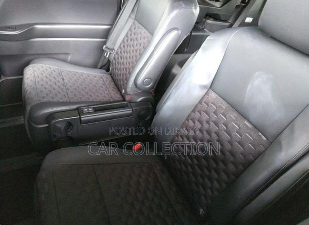 Toyota Voxy 2023 White