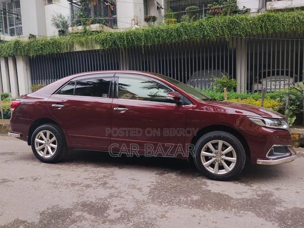 Toyota Premio 1.5 FWD 2017 Maroon