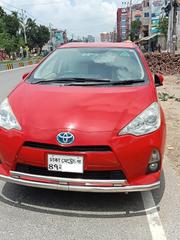 Toyota Aqua 2013 Red for sale