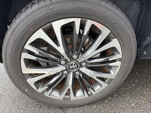 Toyota Yaris Cross 2021 Pearl