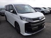 Toyota Noah 2023 White for sale