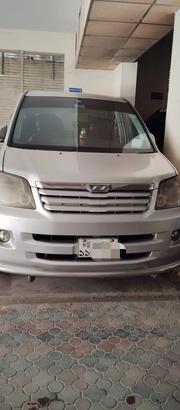 Toyota Noah 2002 Silver for sale