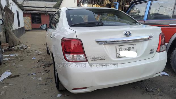 Toyota Axio 2013 White