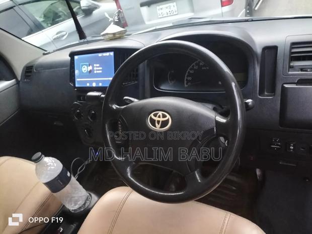 Toyota Noah 2010 Silver