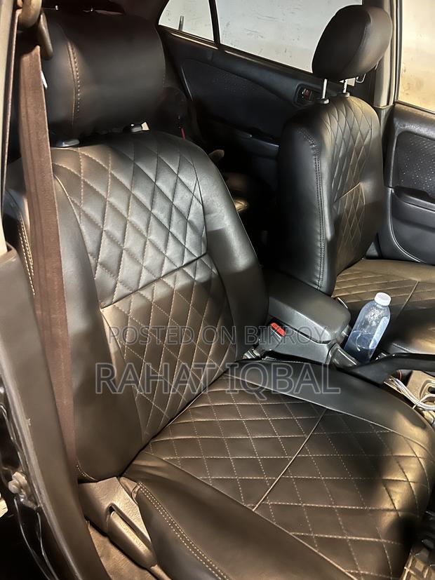 Toyota Carina 1.5 FWD Sedan 1997 Black