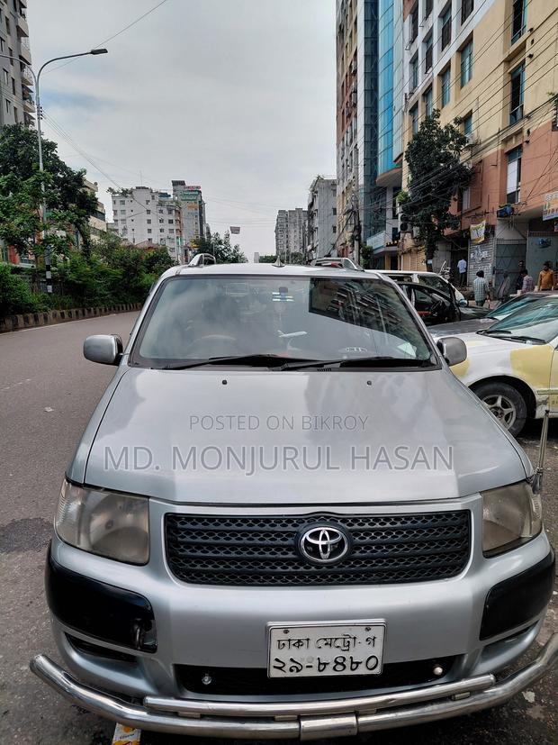 Toyota Succeed 2005 Silver