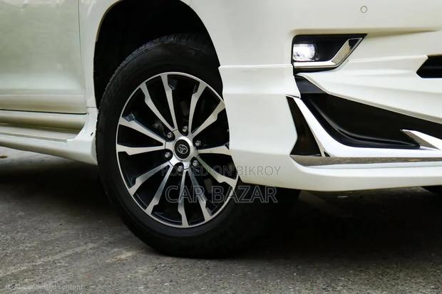 Toyota Land Cruiser Prado 2.7 2017 White