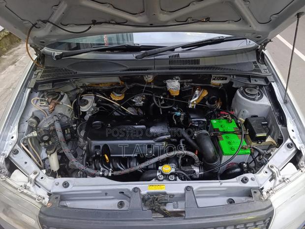 Toyota Probox 2012 Silver