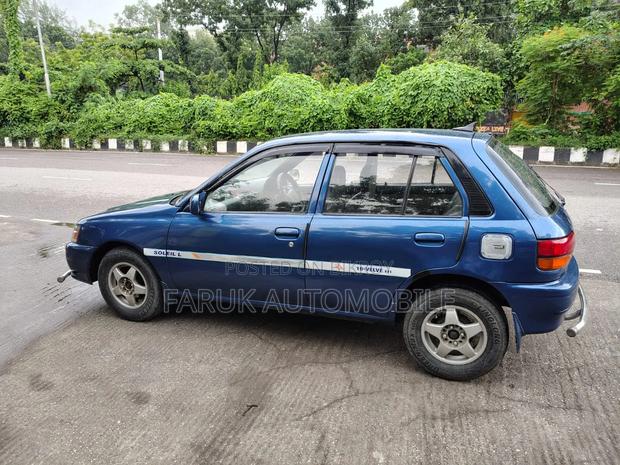 Toyota Starlet Glanza 1995 Blue