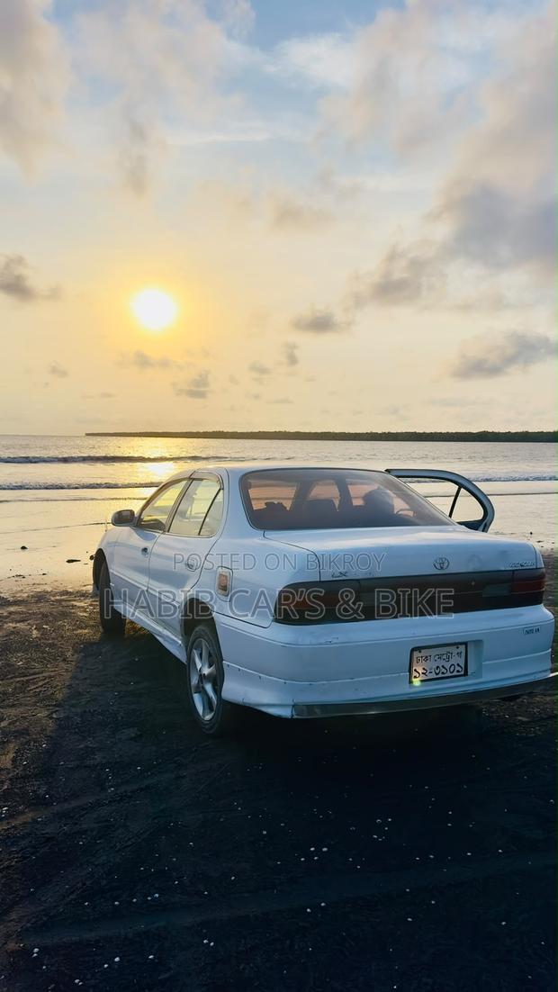 Toyota Sprinter 1997 White