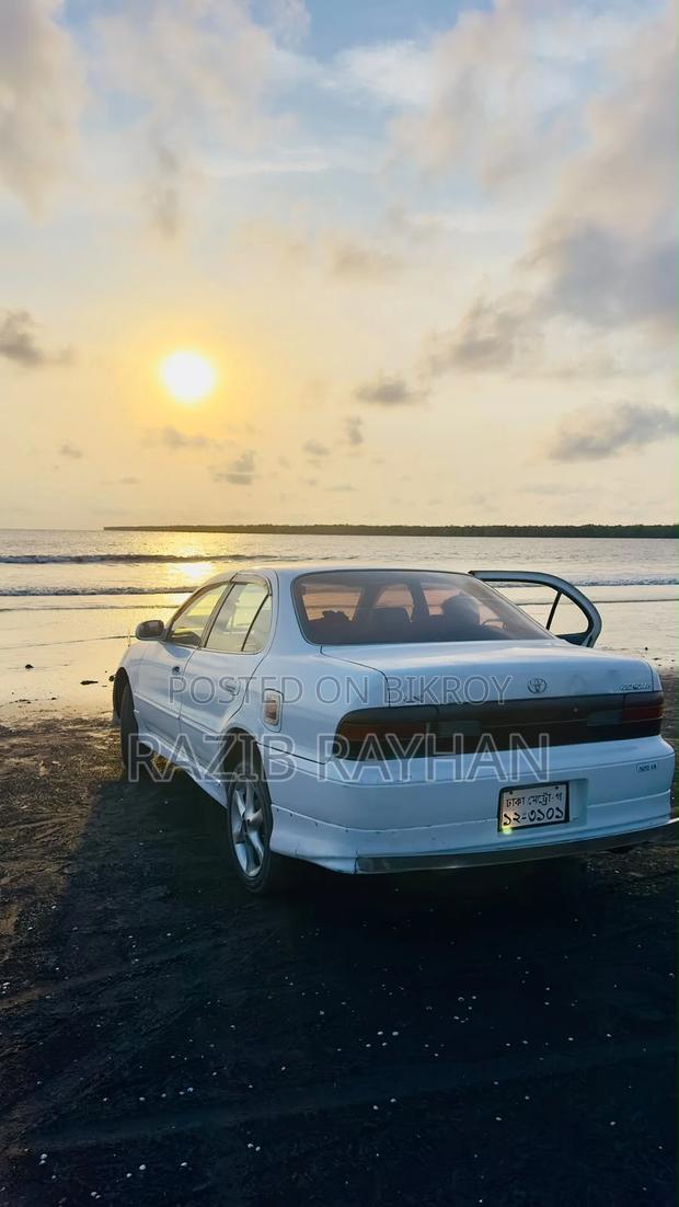Toyota Sprinter 1997 White