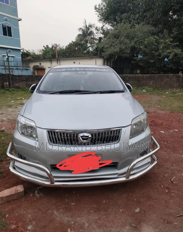 Toyota Axio 2006 Silver
