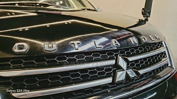 Mitsubishi Outlander 2012 Black