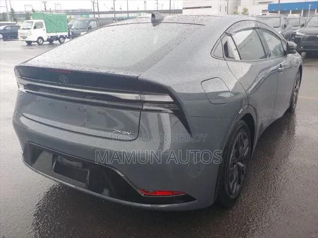 New Toyota Prius 2023 Gray