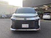 Toyota Voxy Hybrid S-Z 2WD 7-Seater 2023 Pearl for sale