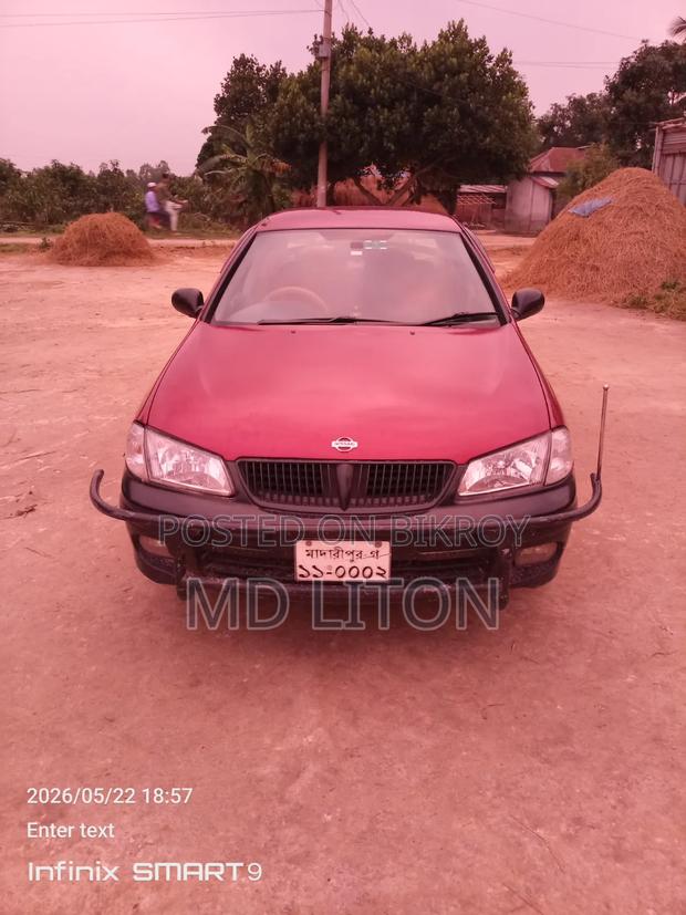 Nissan Sunny 2020 Red